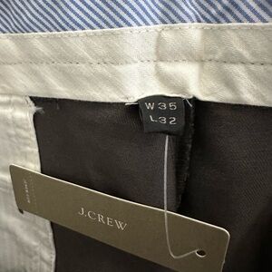 J. Crew essential, brand new charcoal grey khakis 35x32